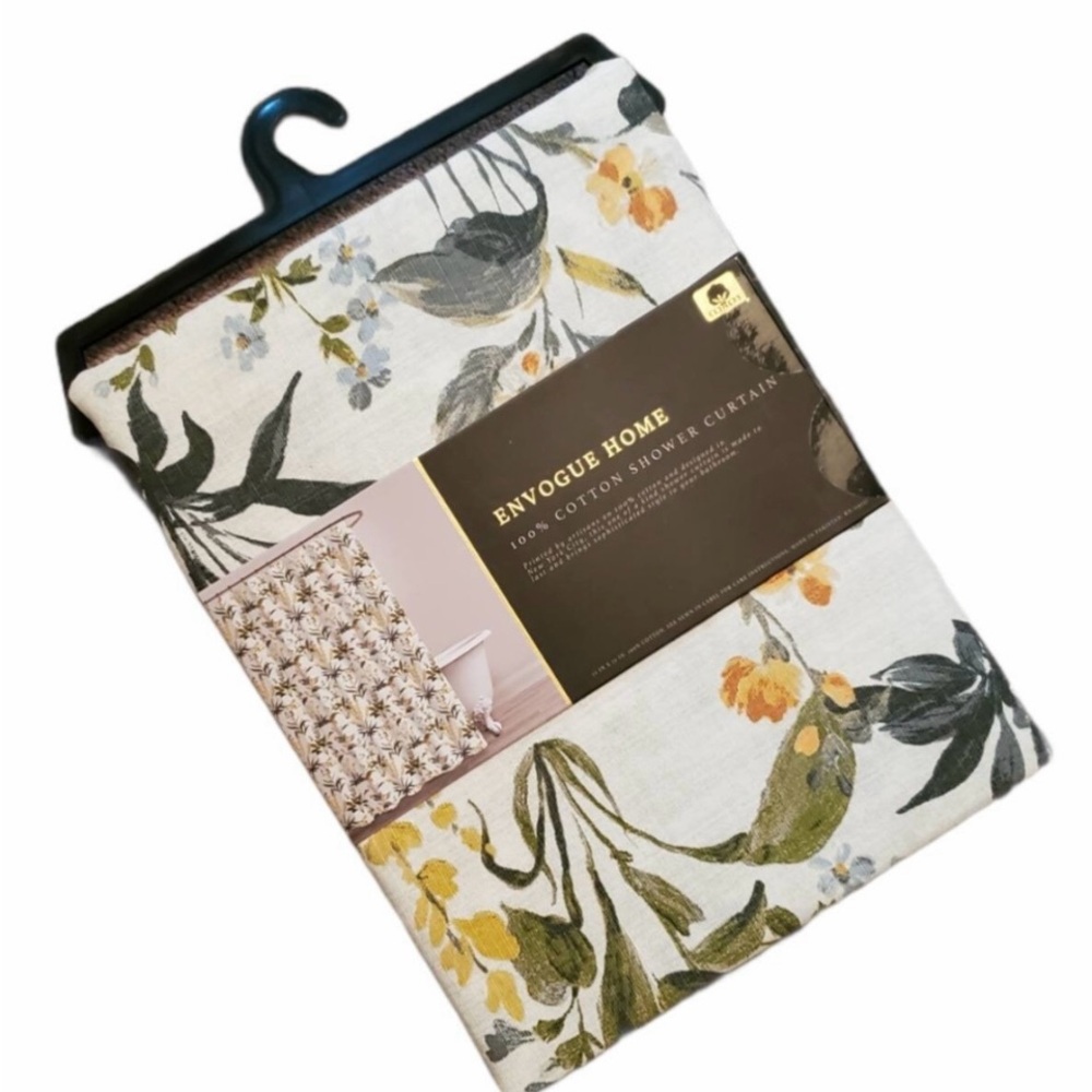 Envogue Home Floral Fabric Shower Curtain 72 x 72 Brand New